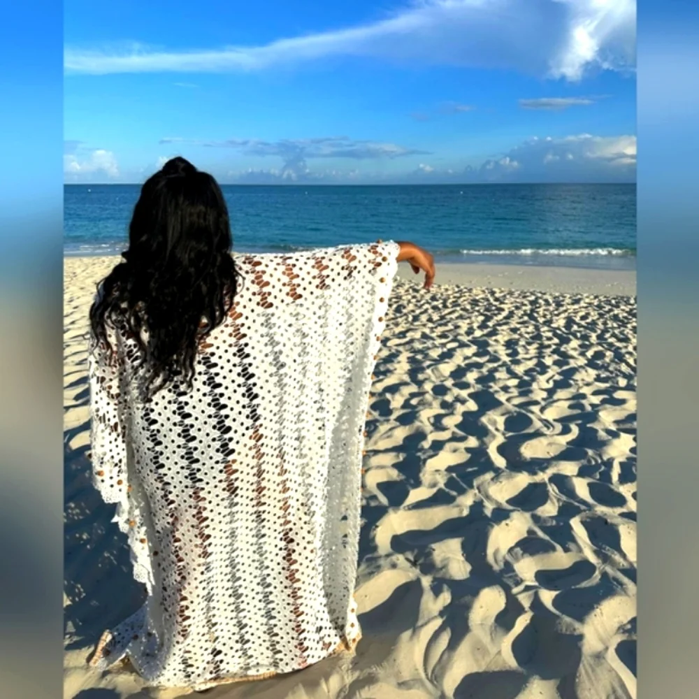 ✨️Bohemian Vibes✨️  Limited quantities! Ecru Crochet Kaftan w/ Wooden Beads - Picture 7 of 17